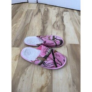 Realtree edge women’s size large/XL pink camo slippers